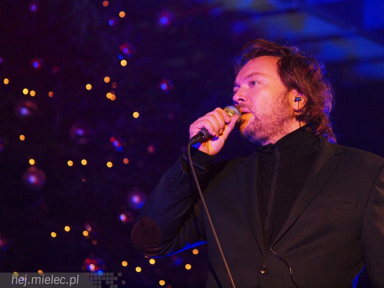 Mieczysław Szcześniak czarował głosem podczas koncertu kolęd w kościele MBNP