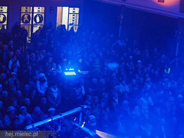 Mieczysław Szcześniak czarował głosem podczas koncertu kolęd w kościele MBNP