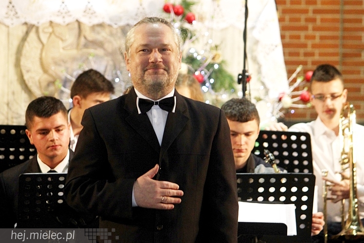 Mieleckie Kolędowanie w kościele MBNP w 2014 roku. W sumie 15 prezentacji