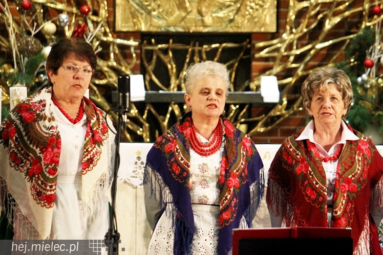 Mieleckie Kolędowanie w kościele MBNP w 2014 roku. W sumie 15 prezentacji