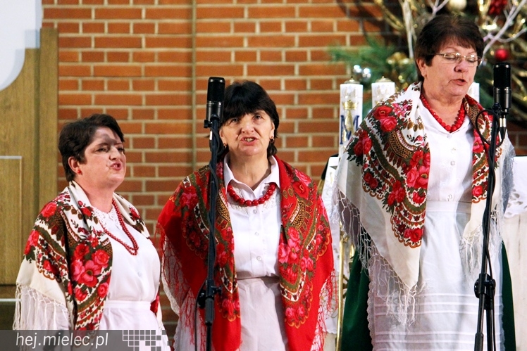 Mieleckie Kolędowanie w kościele MBNP w 2014 roku. W sumie 15 prezentacji