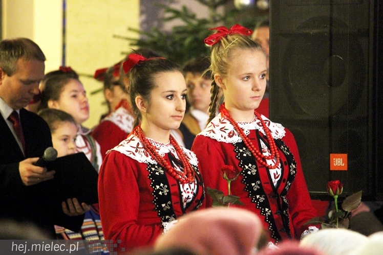 Mieleckie Kolędowanie w kościele MBNP w 2014 roku. W sumie 15 prezentacji