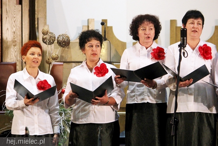 Mieleckie Kolędowanie w kościele MBNP w 2014 roku. W sumie 15 prezentacji