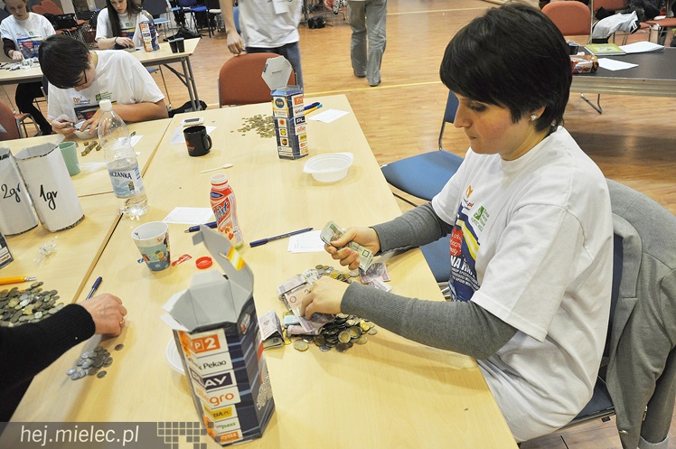 22. Finał WOŚP: kwesta na ulicach miasta i liczenie zebranych pieniędzy