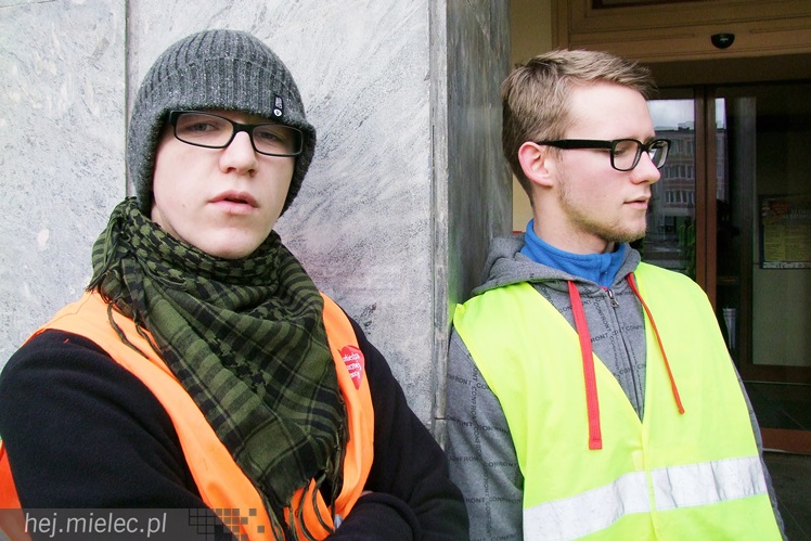 22. Finał WOŚP: kwesta na ulicach miasta i liczenie zebranych pieniędzy