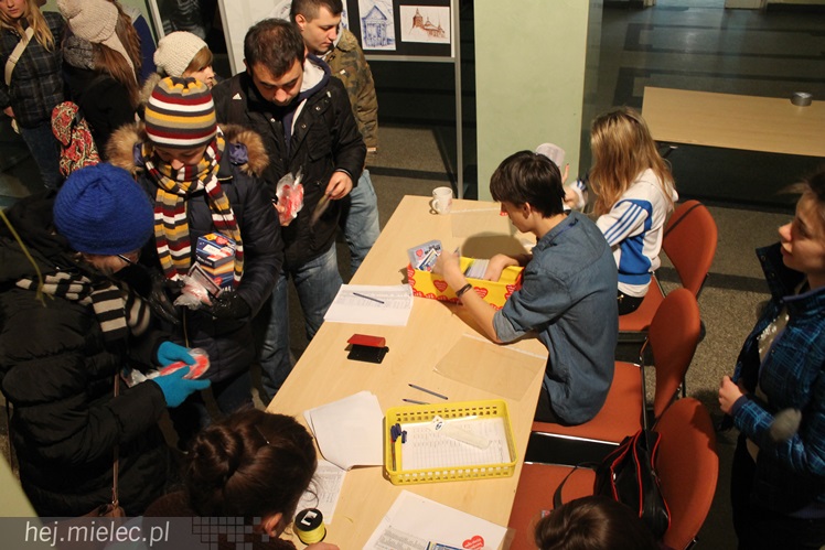 22. Finał WOŚP: kwesta na ulicach miasta i liczenie zebranych pieniędzy