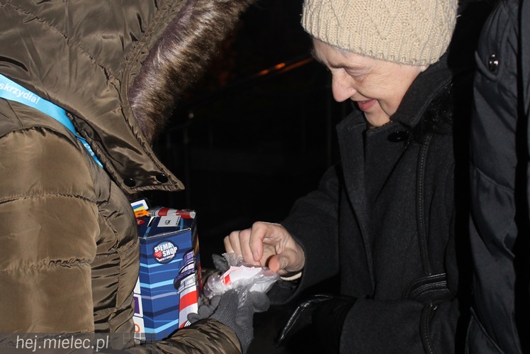22. Finał WOŚP: kwesta na ulicach miasta i liczenie zebranych pieniędzy
