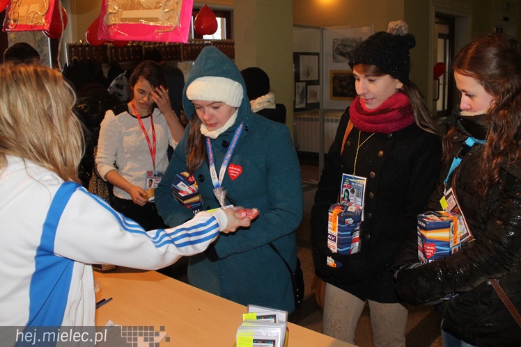 22. Finał WOŚP: kwesta na ulicach miasta i liczenie zebranych pieniędzy