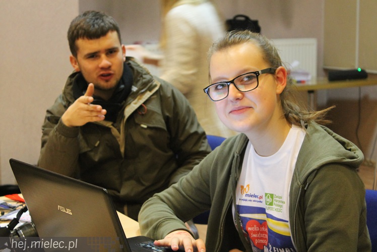 22. Finał WOŚP: kwesta na ulicach miasta i liczenie zebranych pieniędzy