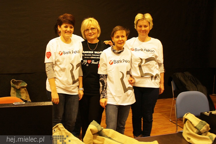 22. Finał WOŚP: kwesta na ulicach miasta i liczenie zebranych pieniędzy