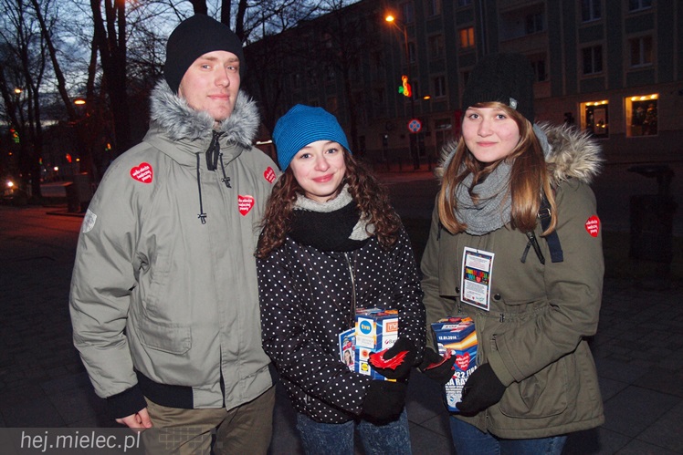 22. Finał WOŚP: kwesta na ulicach miasta i liczenie zebranych pieniędzy