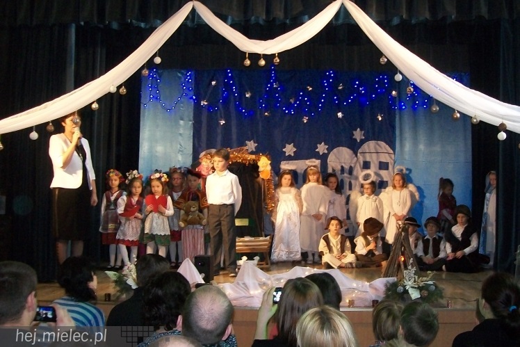 Tradycyjne spotkanie opłatkowe w Klubie seniora ?Złota Jesień?