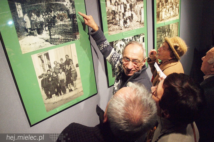 Pierwsza wystawa pokazująca stare fotografie jednego osiedla. Ale to osiedle bardzo niezwykłe