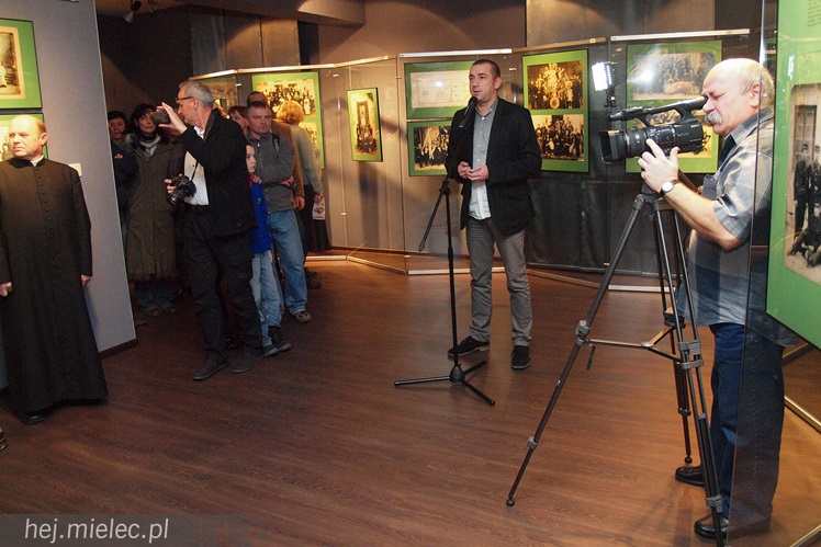 Pierwsza wystawa pokazująca stare fotografie jednego osiedla. Ale to osiedle bardzo niezwykłe