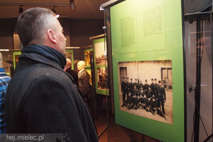 Pierwsza wystawa pokazująca stare fotografie jednego osiedla. Ale to osiedle bardzo niezwykłe