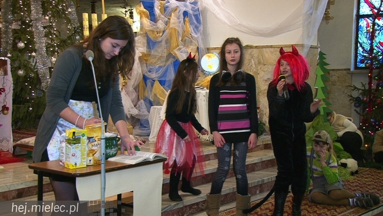 Misterium Bożonarodzeniowe w parafii św. Wojciecha w Trześni