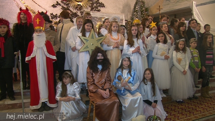 Misterium Bożonarodzeniowe w parafii św. Wojciecha w Trześni