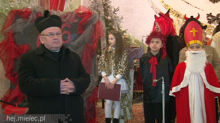 Misterium Bożonarodzeniowe w parafii św. Wojciecha w Trześni