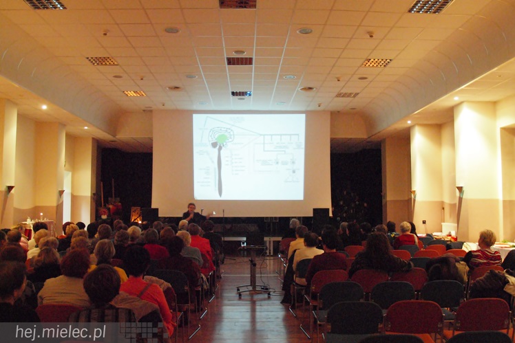 Kobiety do kobiet: badajcie się, rak to nie wyrok. Happening w SCK