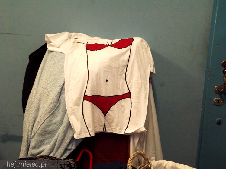 Dziewczyny z pomysłem. Zdjęcia z próby przed spektaklem