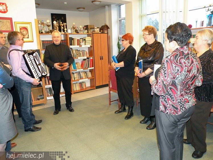 Zespół Tuszymka przyjechał z koncertem kolęd do Domu Pomocy Społecznej