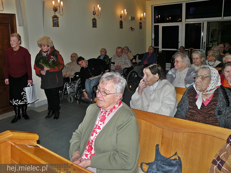 Zespół Tuszymka przyjechał z koncertem kolęd do Domu Pomocy Społecznej