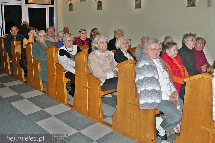 Zespół Tuszymka przyjechał z koncertem kolęd do Domu Pomocy Społecznej