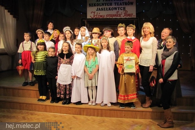 Szkolne Teatry Jasełkowe prezentowały się w Chorzelowie