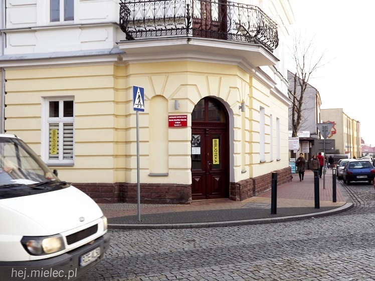 Biblioteka w Łojczykówce działa już prawie rok