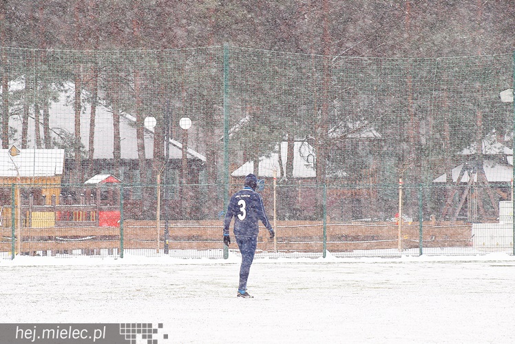 Sparingowy remis FKS Stali Mielec. Bardzo młody skład