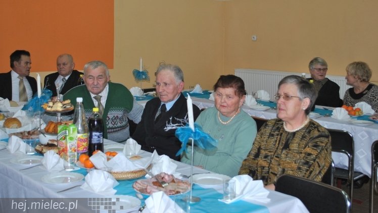 Dzień Seniora w Zdziarcu to coroczne spotkanie w świątecznym czasie