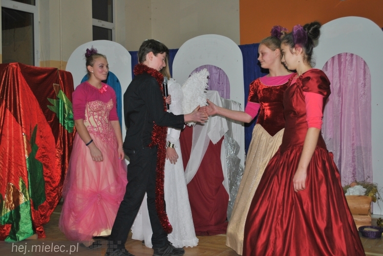 Dzień Seniora w Zdziarcu to coroczne spotkanie w świątecznym czasie