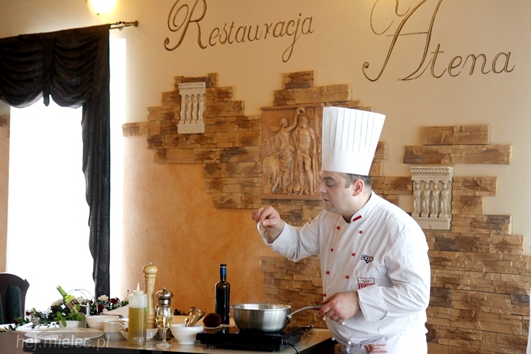 Restauracja Atena zaprasza na romantyczną kolację