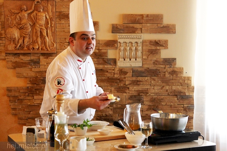 Restauracja Atena zaprasza na romantyczną kolację