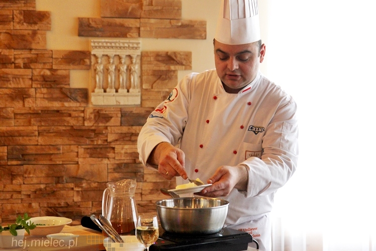 Restauracja Atena zaprasza na romantyczną kolację