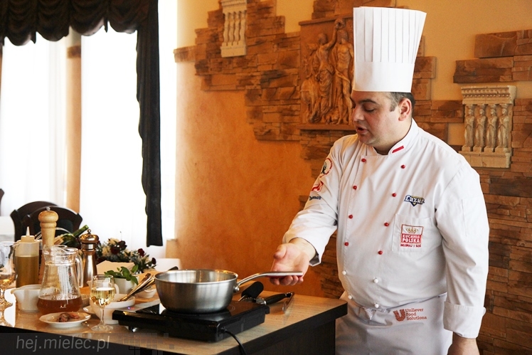 Restauracja Atena zaprasza na romantyczną kolację