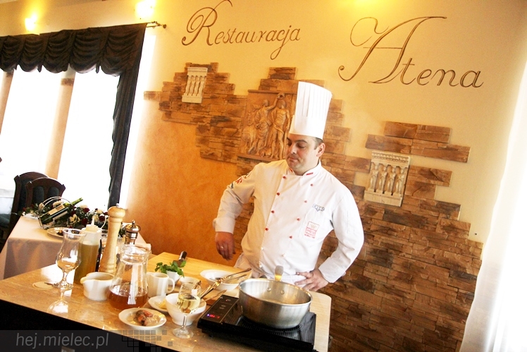 Restauracja Atena zaprasza na romantyczną kolację