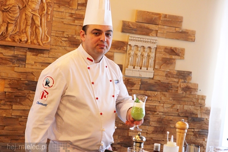 Restauracja Atena zaprasza na romantyczną kolację