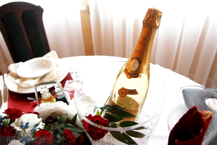 Restauracja Atena zaprasza na romantyczną kolację