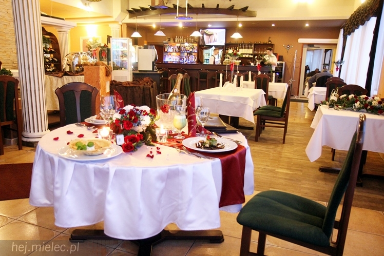 Restauracja Atena zaprasza na romantyczną kolację