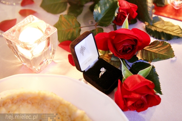 Restauracja Atena zaprasza na romantyczną kolację