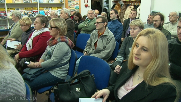 ?Artefakty? wydane po raz drugi. To rocznik literackiej twórczości mielczan