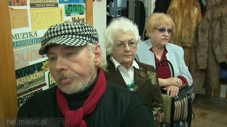 ?Artefakty? wydane po raz drugi. To rocznik literackiej twórczości mielczan