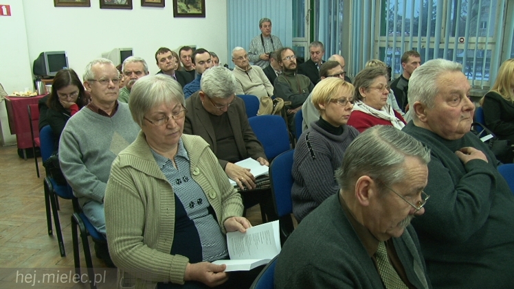 ?Artefakty? wydane po raz drugi. To rocznik literackiej twórczości mielczan