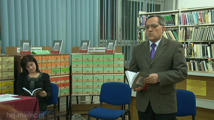 ?Artefakty? wydane po raz drugi. To rocznik literackiej twórczości mielczan