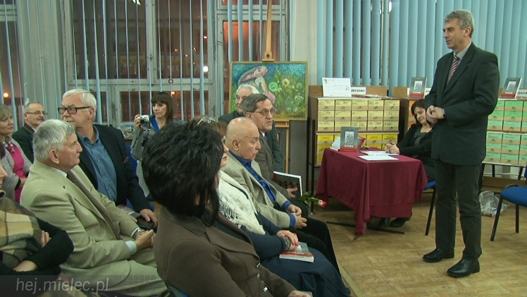 ?Artefakty? wydane po raz drugi. To rocznik literackiej twórczości mielczan