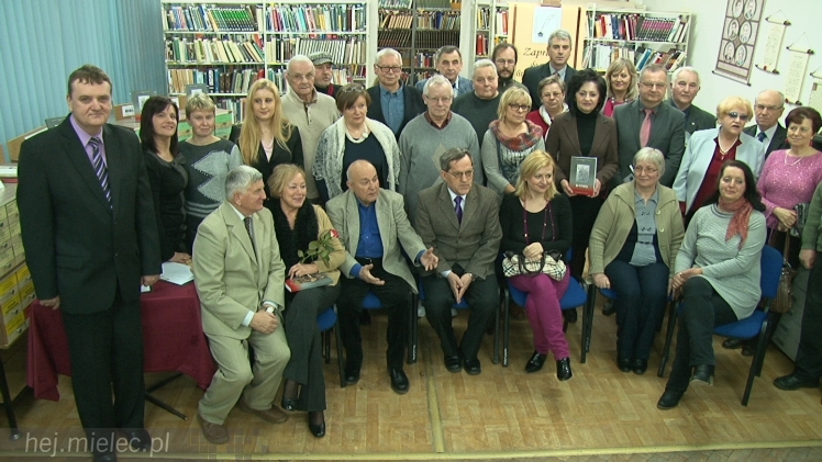 ?Artefakty? wydane po raz drugi. To rocznik literackiej twórczości mielczan