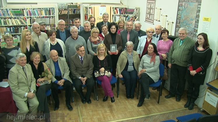 ?Artefakty? wydane po raz drugi. To rocznik literackiej twórczości mielczan