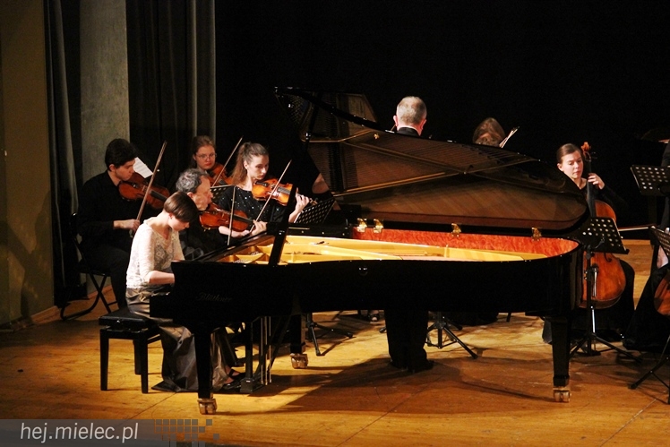 Bach klasycznie i na jazzowo w ramach IX Forum Pianistycznego
