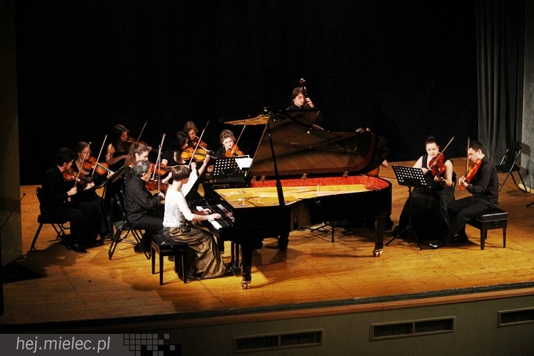 Bach klasycznie i na jazzowo w ramach IX Forum Pianistycznego